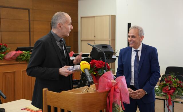 Der ehemalige leitende Staatsanwalt Josef Haißl freute sich über die Abschiedsworte. | Foto: MeinBezirk.at