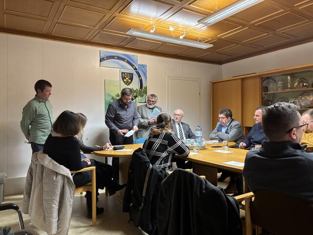 Mehrere geheime Wahldurchgänge waren erforderlich. | Foto: Alexandra Goll