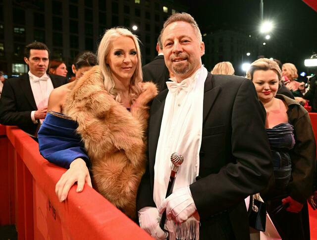 Lugner-Witwe Simone und Roland Granzer. | Foto: HELMUT FOHRINGER / APA / picturedesk.com