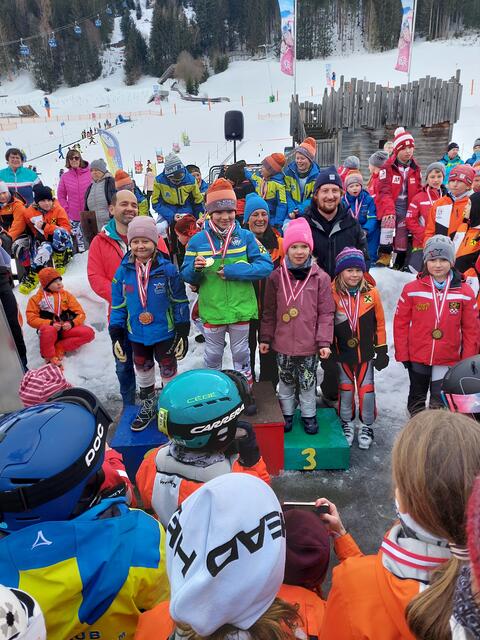 Am Programm standen zwei Riesentorläufe auf einer sehr anspruchsvollen Piste. | Foto: Skiklub Maria Alm