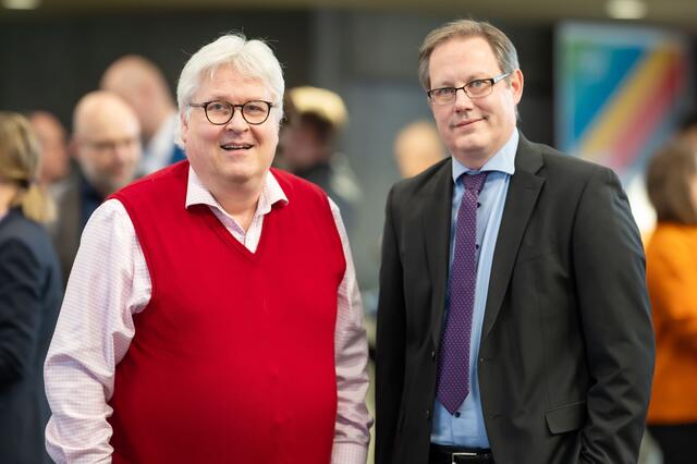 V.l.: KI-Pionier Sepp Hochreiter und JKU Rektor Stefan Koch. | Foto: JKU