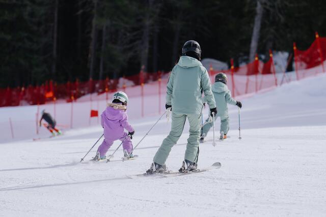 Durch angepasste Betriebszeiten und abgestimmte Rennkalender sollen Wartezeiten reduziert und gleichzeitig die Nutzung der Pisten für alle Wintersportler verbessert werden. | Foto: TVB Hall Wattens