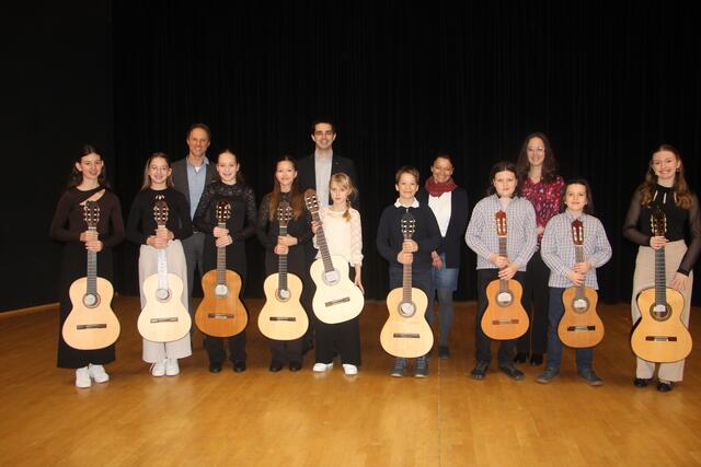 Zum Dreiklang Konzert mit Gitarren wurde am Wochenende in den Europasaal Weiz geladen. | Foto: MeinBezirk/Hofmüller