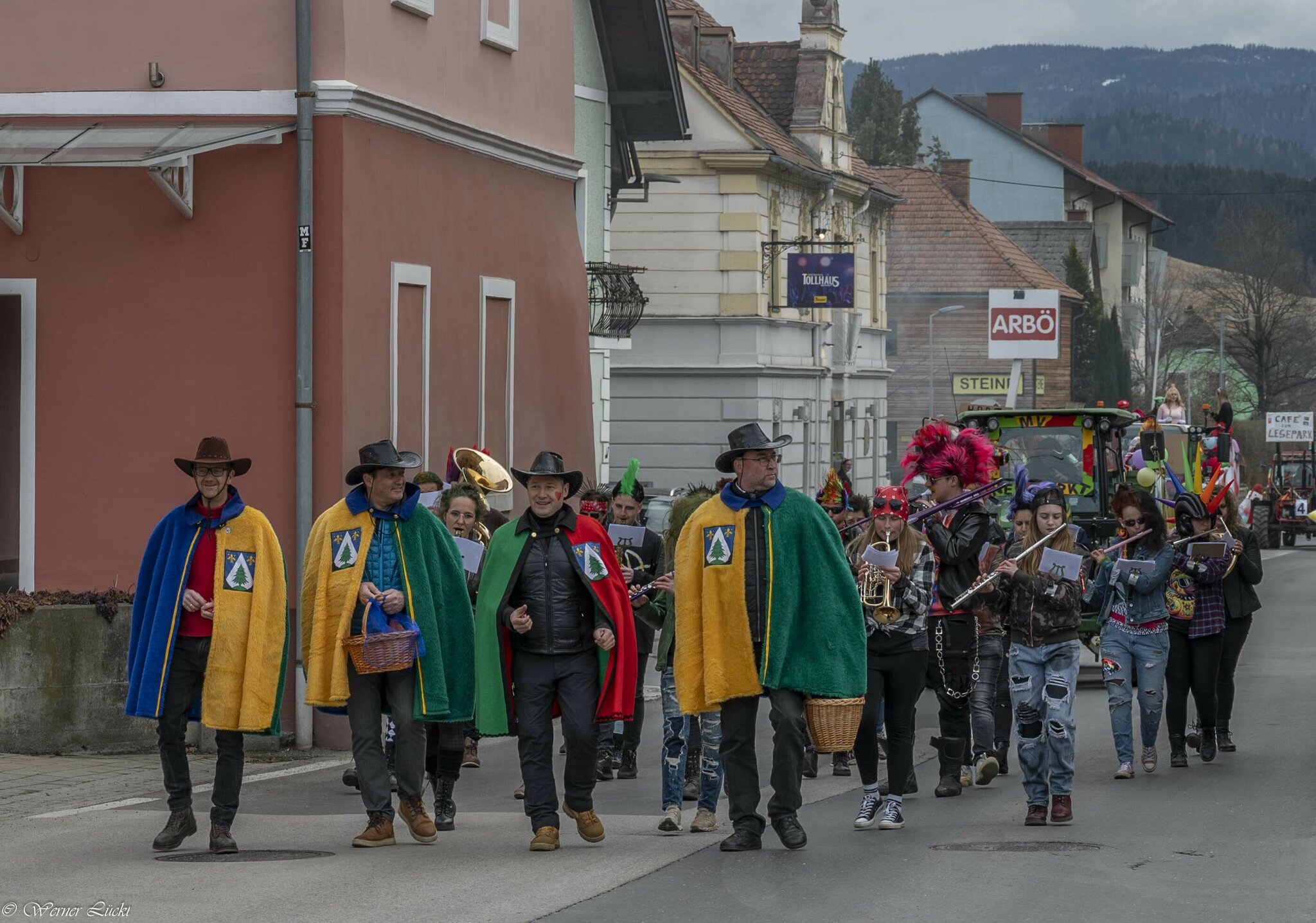  Faschingsumzug Neumarkt 2025: Faschingsumzug Neumarkt 2025 - Murau Illustration 