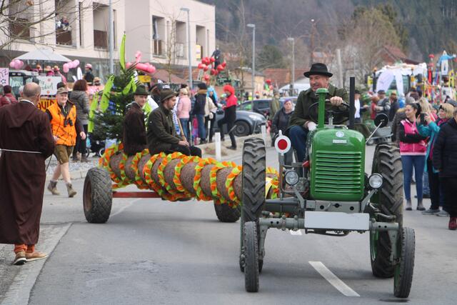 Der 3. Blochzug in Eggersdorf wurde mit rund 25 "Gespannen" bestritten. | Foto: MeinBezirk/Hofmüller