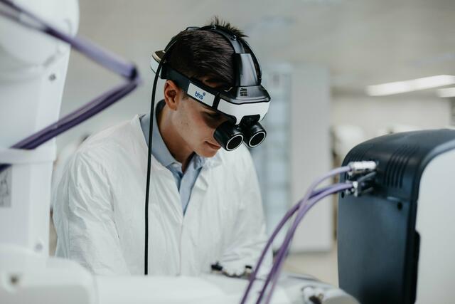 Das Land Tirol fördert weiterhin die überbetriebliche Lehrlingsausbildung. | Foto: Land Tirol/Schwarz