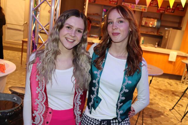 Lisa Knauder und Hanna Novak | Foto: Christopher Polesnig