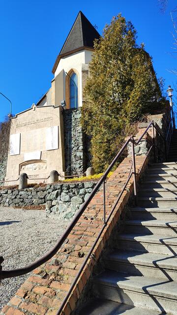 die kath. Kirche in Payerbach ist St.Jakob dem Älteren geweiht... | Foto: I.Wozonig