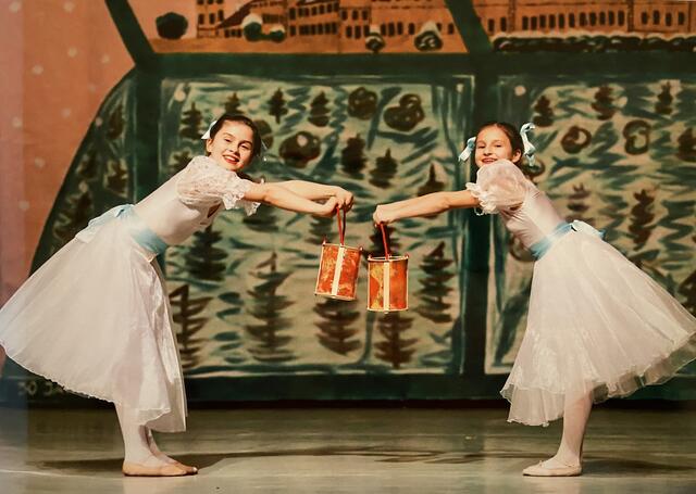 Foto aus Archiv: Aus dem Ballett „Der Magische Adventkalender “