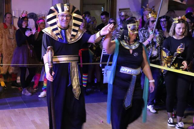 Spaziergang in Stainz statt vor den Pyramiden | Foto: Gerhard Langmann