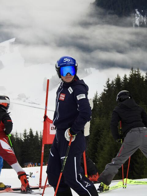 Anna Schilcher bei der Besichtigung der letzten Strecken | Foto: SC Bad Ischl