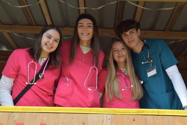 Die Jabinger Jugend war mit der "Ambulanz" unterwegs. | Foto: Michael Strini