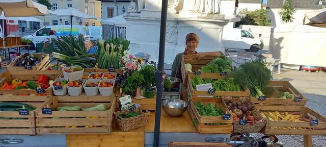 Gemüsestand am Bauernmarkt | Foto: Ehlert