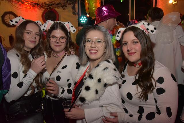 Katharina, Lene, Lena und Miriam sin voll drauf | Foto: Alois Braid/zema-medien.de