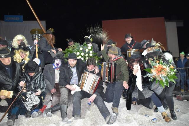 Unter enormen Tränenverlust litten auch die Laninger, die ihren Naz seit dem 6. Jänner 2025 behütet haben. 