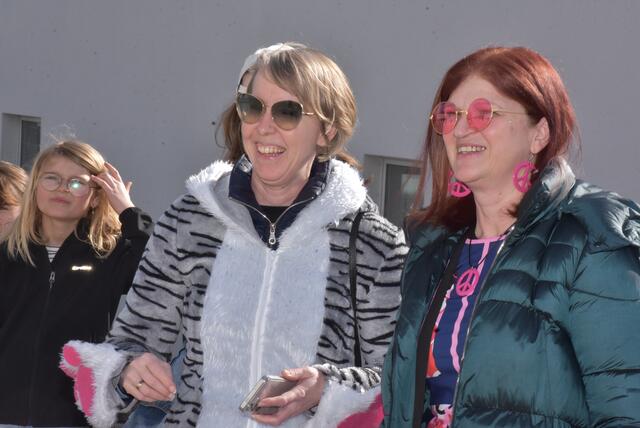 Großer Faschingsumzug am Dienstag, 4. März 2025 durch Bad Kreuzen.  | Foto: Robert Zinterhof