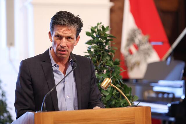 Moderator Martin Ferdiny | Foto: Musikum Salzburg / Franz Neumayr
