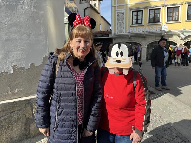 Minny Maus und Goofy beehrten Horn. | Foto: Nicole Kaspar