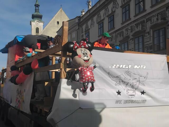 St. Bernharder Disneyumzug. | Foto: Nicole Kaspar