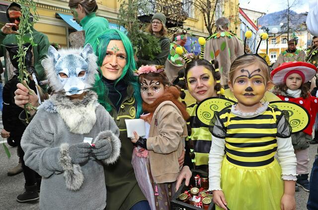 Fantasievolle Kostüme beim Kinderfasching in Bad Ischl. | Foto: Hörmandinger