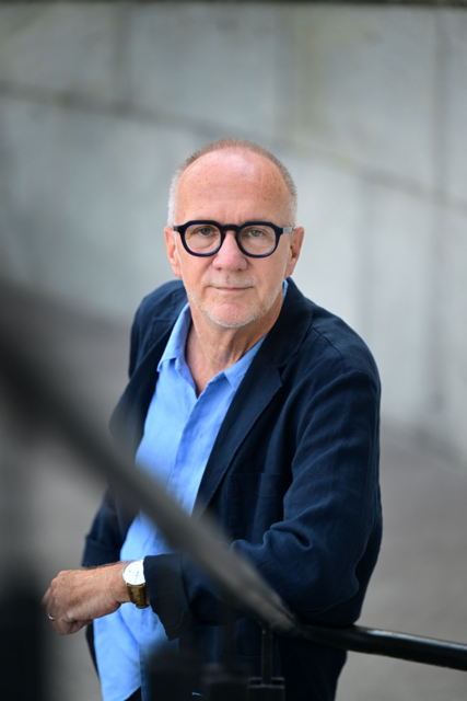 Erfolgsautor Daniel Glattauer eröffnet mit einer Lesung aus seinem aktuellen Roman „In einem Zug" die 14. Auflage der achensee.literatour am 8. Mai im Hotel Entners am See.

 | Foto: Heribert Corn