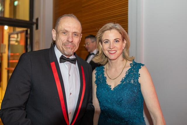 "Life Ball"-Gründer Gery Keszler mit Außenministerin Beate Meinl-Reisinger | Foto: René Brunhölzl/MeinBezirk