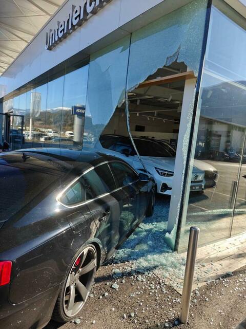 Ein durchgeführter Alkotest verlief negativ.  | Foto: Feuerwehr St.Peter-Spittal