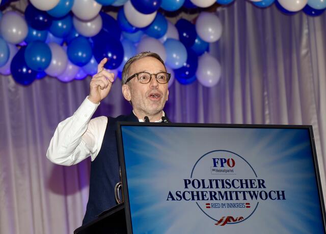 FPÖ-Bundesparteiobmann Herbert Kickl beim Politischen Aschermittwoch in Ried. | Foto: Doms/MeinBezirk