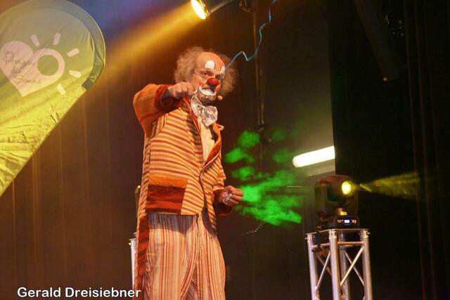 Clown Jako sorgte für Unterhaltung im forumKLOSTEr | Foto: Gerald Dreisiebner