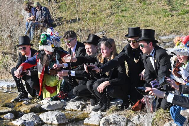 Lange Tradition: Faschingverbrennen in Ebensee. | Foto: Wolfgang Spitzbart