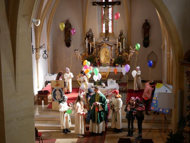 Glauben macht Freude – unter diesem Motto standen die Familiengottesdienste am Faschingssonntag in Horn, Mödring und Neukirchen. | Foto: Pfarrvikar P. Clemens Hainzl OSB