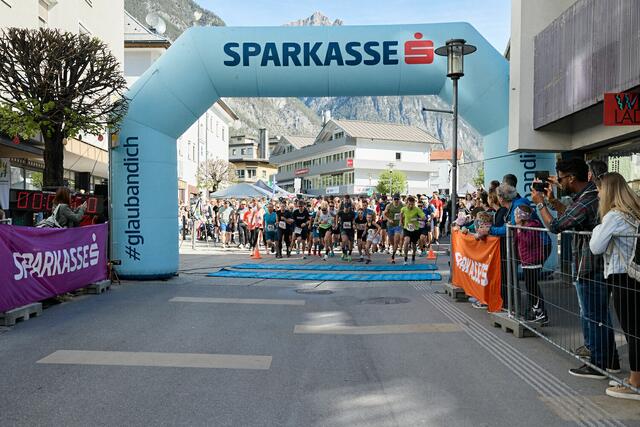 Bereits zum dritten Mal findet heuer der Talkessellauf in Landeck statt. | Foto: Julian Raggl