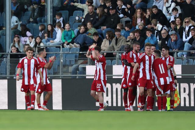 Nach einem Eckball ging der Titelverteidiger in Graz in Führung.  | Foto: GEPA