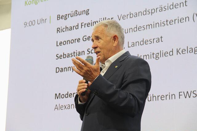 Der Präsident des Verbandes Wärmepumpe Austria sieht seine Branche laut eigener Aussage auf der Webuild-Messe in Wels "fit" für die Herausforderungen der Zukunft. | Foto: Wärmepumpe Austria