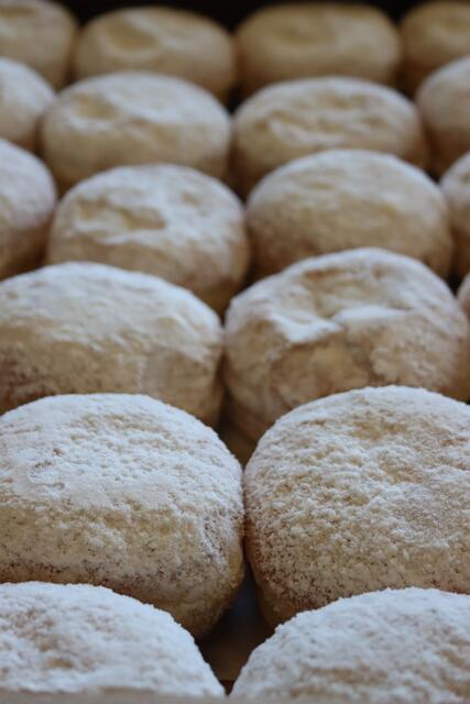 Faschingskrapfen versüßen den Faschingsdienstag.       Foto: Laura Watzl


