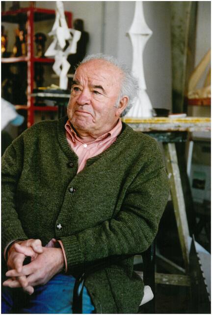 Bertoni starb im Alter von 94 Jahren und wurde Anfang Jänner 2020 auf dem Areal seines Freilichtmuseums in Winden am See beigesetzt. | Foto: Archiv Bertoni