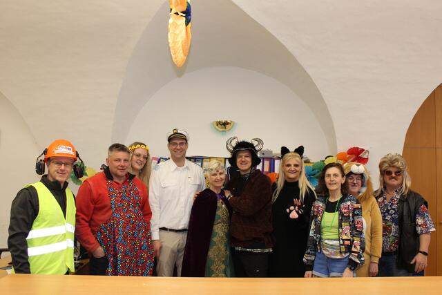 Thomas Dvorak, Harald Linsbauer, Tamara Zach, Mathias Häckel, Sonja und Robert Feldmann, Hilde Juicka, Monika Gutmann, Sonja Dundler, Friedrich Stark  | Foto: Gemeinde Drosendorf