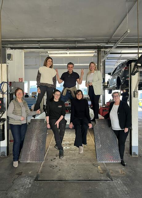 Besuch bei Auto Aigner in Gresten anlässlich des Weltfrauentags | Foto: ÖVP Frauen