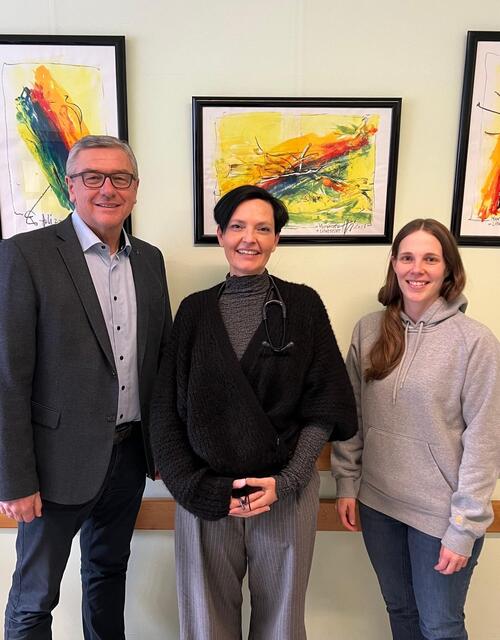 Bürgermeister Helmut Hareter, Bianca Zuschnig und Vizebürgermeisterin Anja Tröllinger | Foto: Gemeinde Breitenbrunn 
