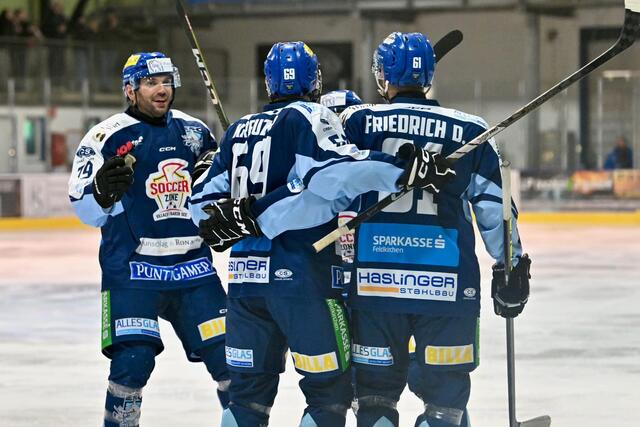 Steindorf will den Sack zu machen und den dritten Titel in der AHL Division 1 holen. | Foto: © Hockey 24/Bernd Stephan