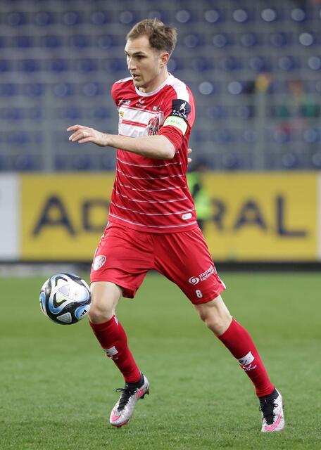 Stark mit dem Ball war Matthias Puschl in seiner aktiven Karriere. | Foto: Gaube