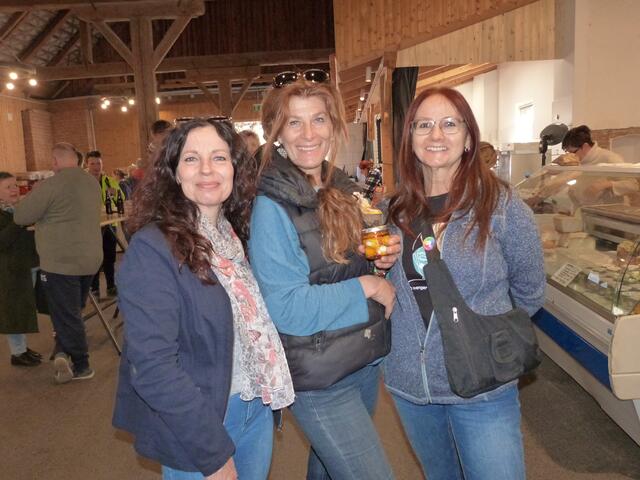 Der Lutzmannsburger Markt der Erde war eine tolle Gelegenheit regionale Schätze zu genießen und erwerben.