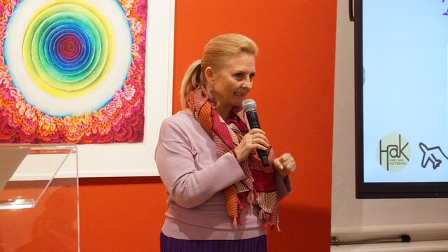 WKO-Vizepräsidentin Gabi Lechner freute sich über so viel weibliches Engagement. | Foto: Schrapf