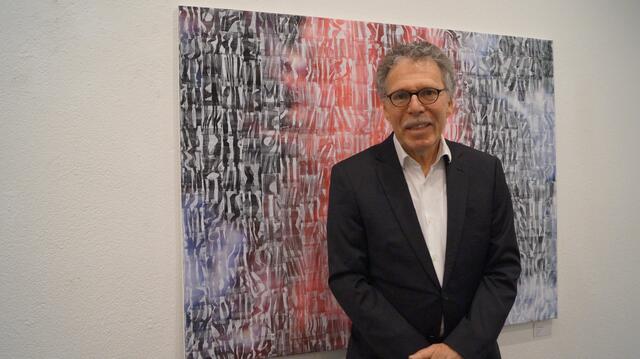 Ein großer Künstler aus dem Oberland: Elmar Peintner stellt derzeit zum 20-jährigen Jubiläum des Kunstraums in Pettneu aus. 