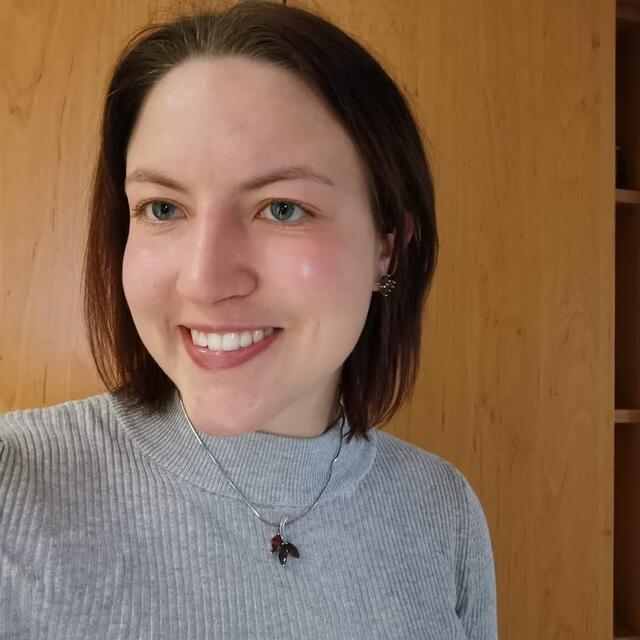 Julia Gutsche leitet die Hofer-Filiale in Friesach und engagiert sich in der FF Gemmersdorf. | Foto: Privat