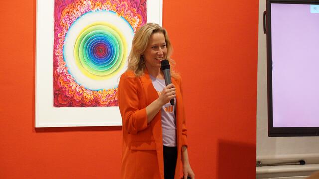 Key-Note-Speakerin Verena Böhm begeisterte die Gäste mit ihrem eindrucksvollen Vortrag. | Foto: Schrapf