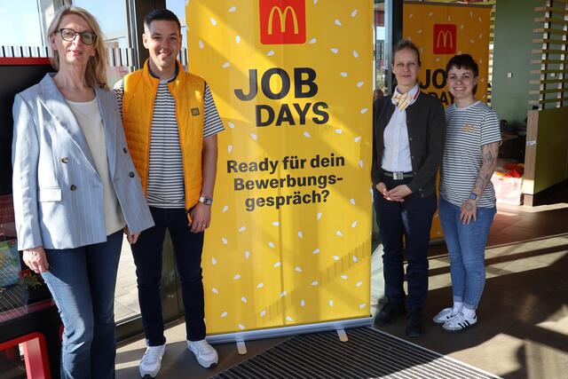 Andrea Teynor (AMS NK), Marko Krapec (Head of Employee Experience), Alexandra Stief (McDonald's Franchisenehmerin), Ines Wagner-Schwartz (Employee Experience Consultant) | Foto: Kathrin Schauer