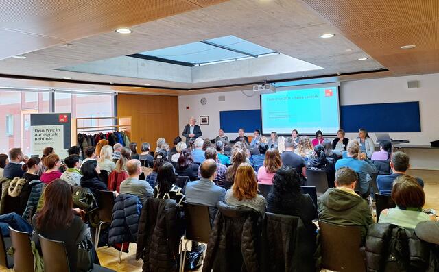 Bei der Multiplikatorenschulung wurden wertvolle Infos weitergegeben.  | Foto: Land Tirol