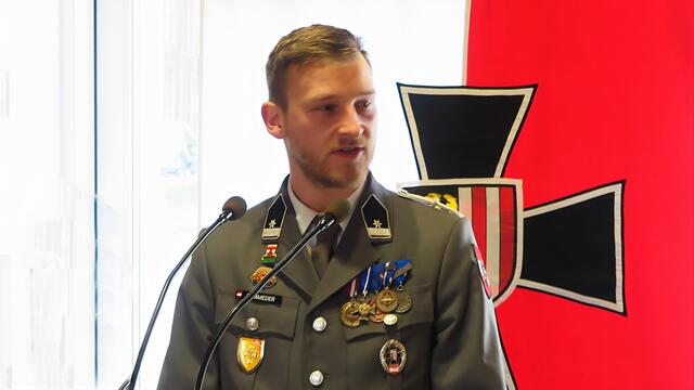 Eventuell neuer Uniformrock des Kameradschaftsbund St. Marienkirchen.
Severin WIMMEDER, Wm