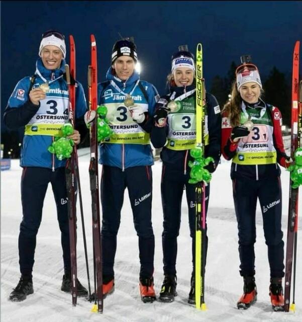Ein starkes Team: Thomas Marchl (2.vl) holte in der Mixed Staffel Bronze für Österreich. | Foto: Marchl